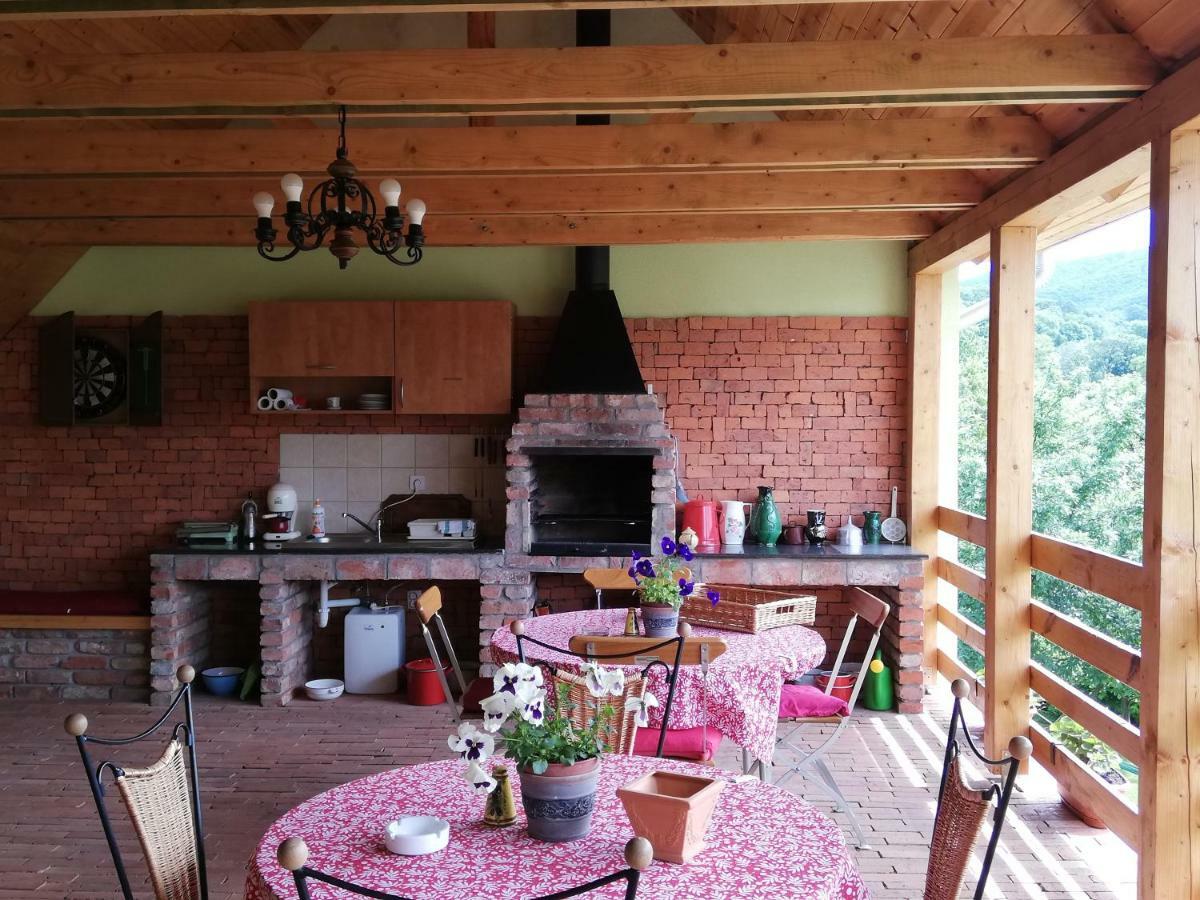 Bobita Apartmanhaz Szilvásvárad 외부 사진